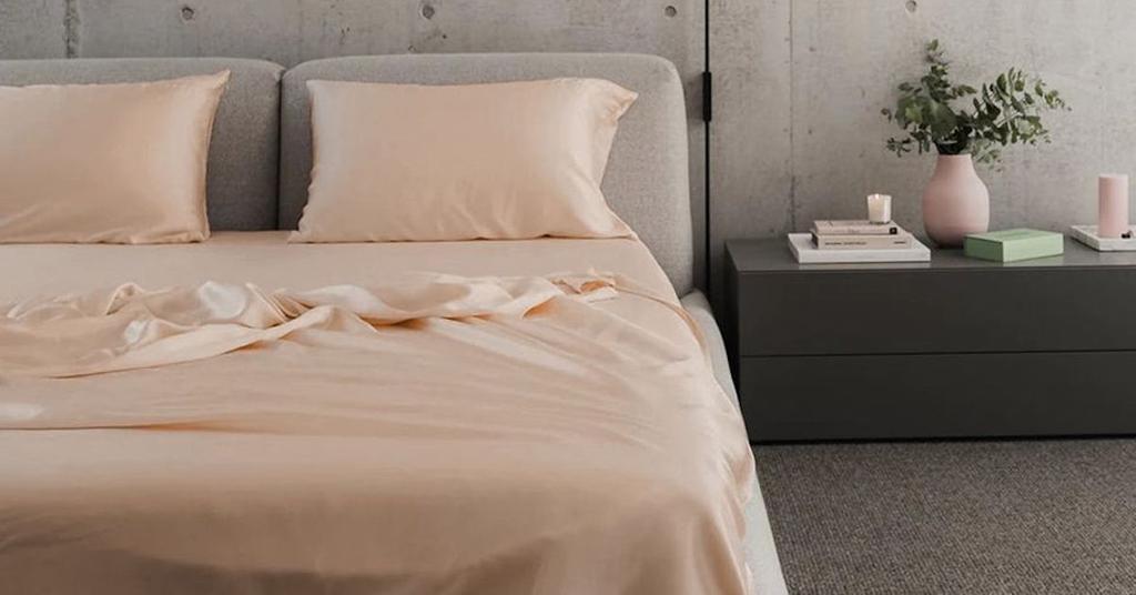 Vegan and Sustainable Silk Sheets, Pillowcases, and Bedding