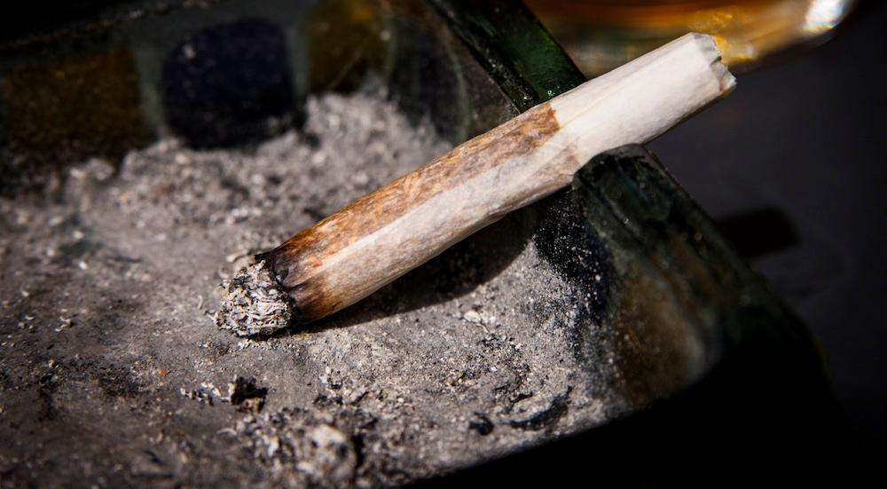 How to Quickly and Naturally Get Rid of the Smell of Marijuana