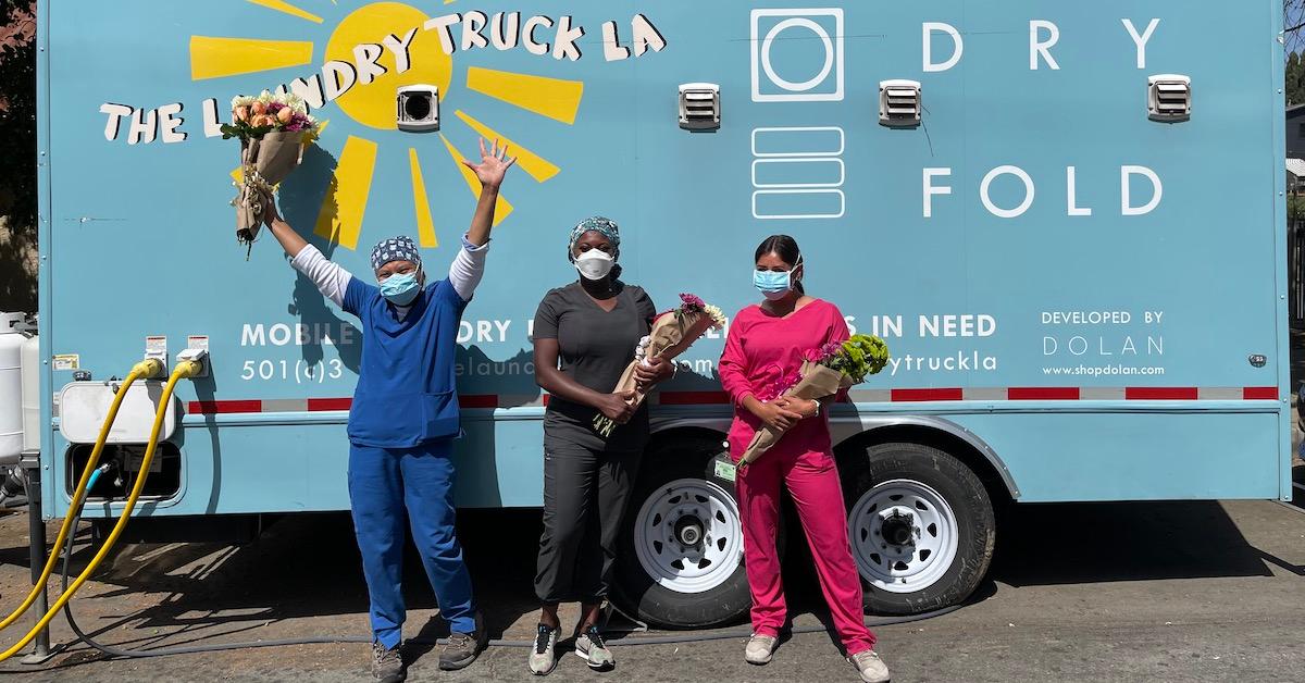 The Laundry Truck LA Provides Free Mobile Laundry for the Homeless