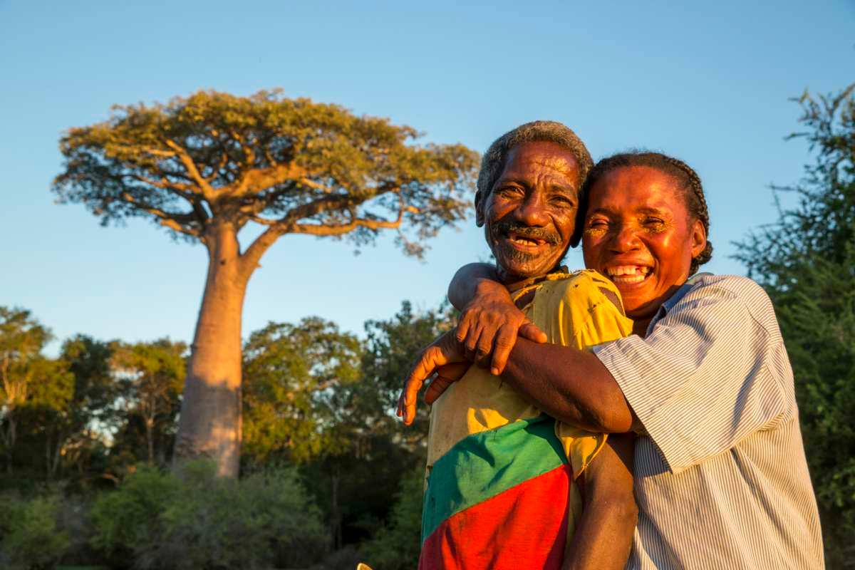 pn/ccdbe ddd b  abcce