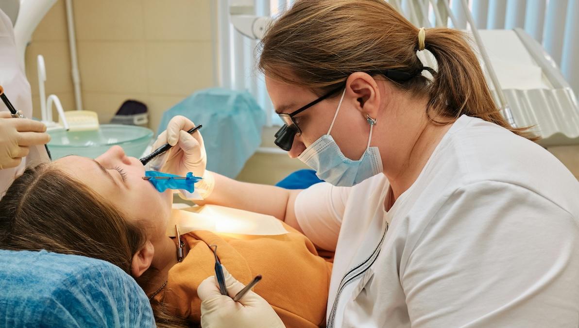 dentist patient