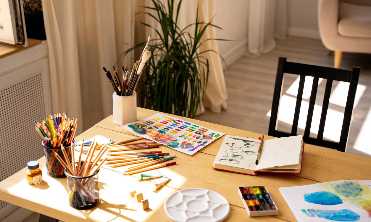 How to Find Secondhand Craft Supplies and Stores