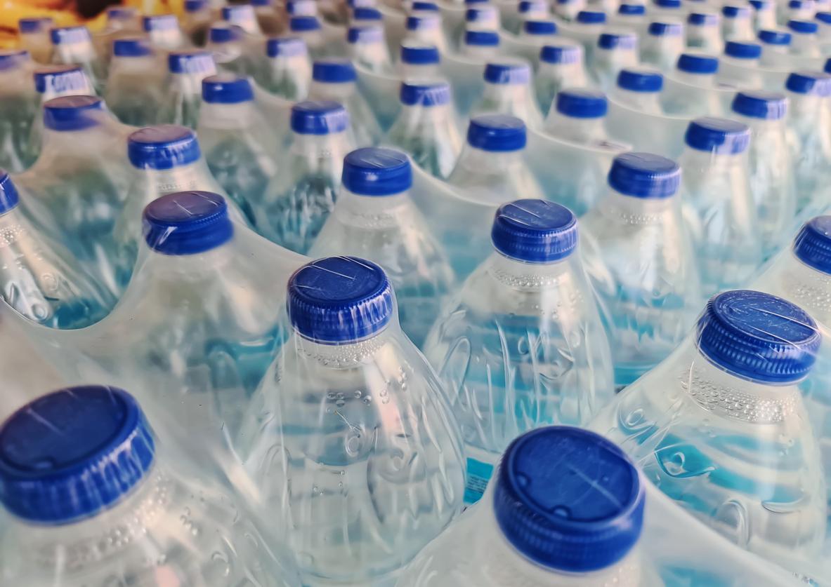 Does Bottled Water Go Bad or Expire? What to Know