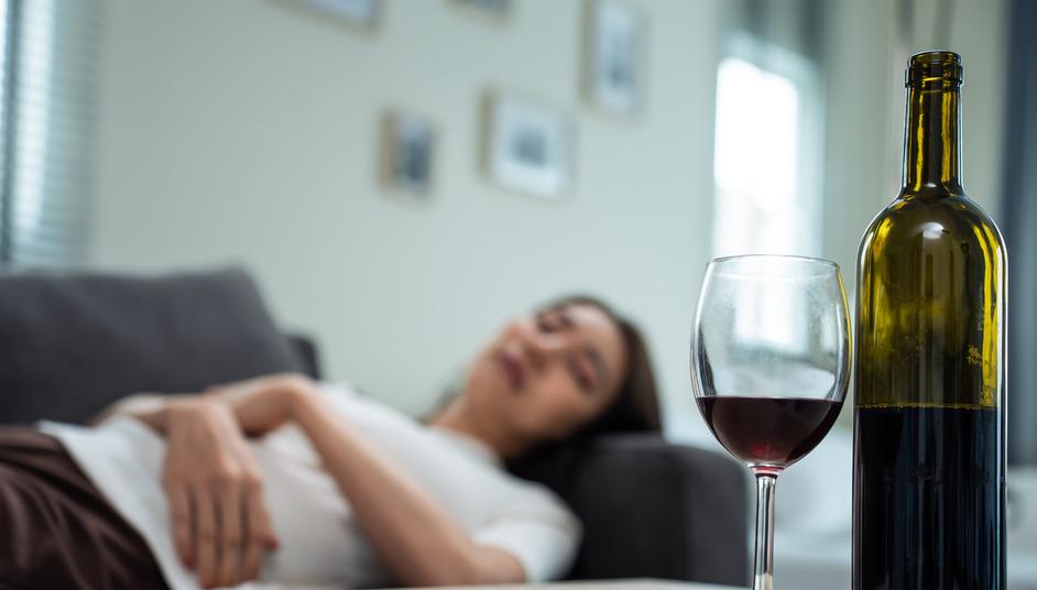 What Are the Best Alcoholic Drinks for Acid Reflux?