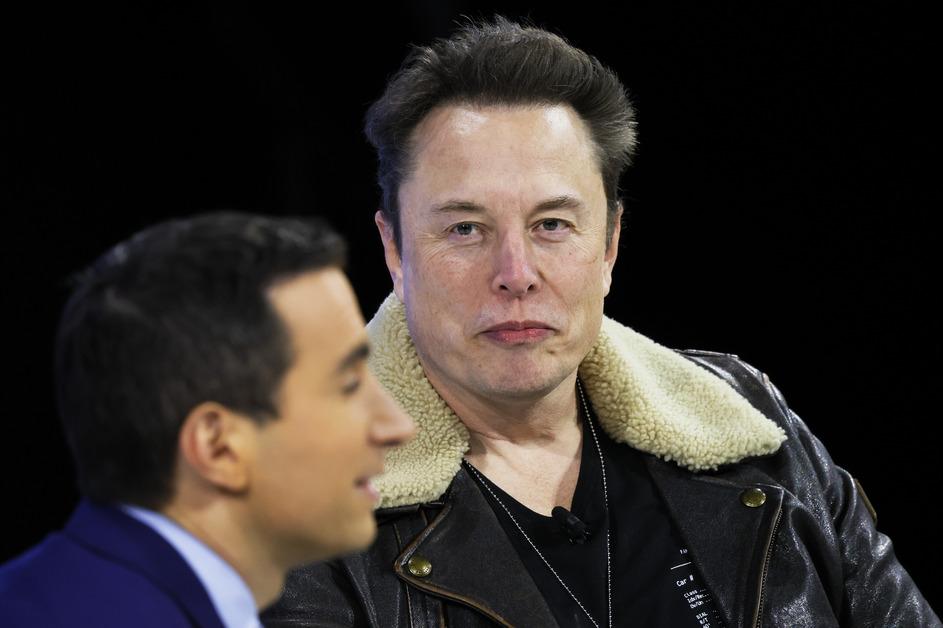 Did Elon Musk Buy XVideos, an Adult Porn Website?