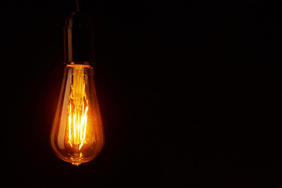 edison light bulb