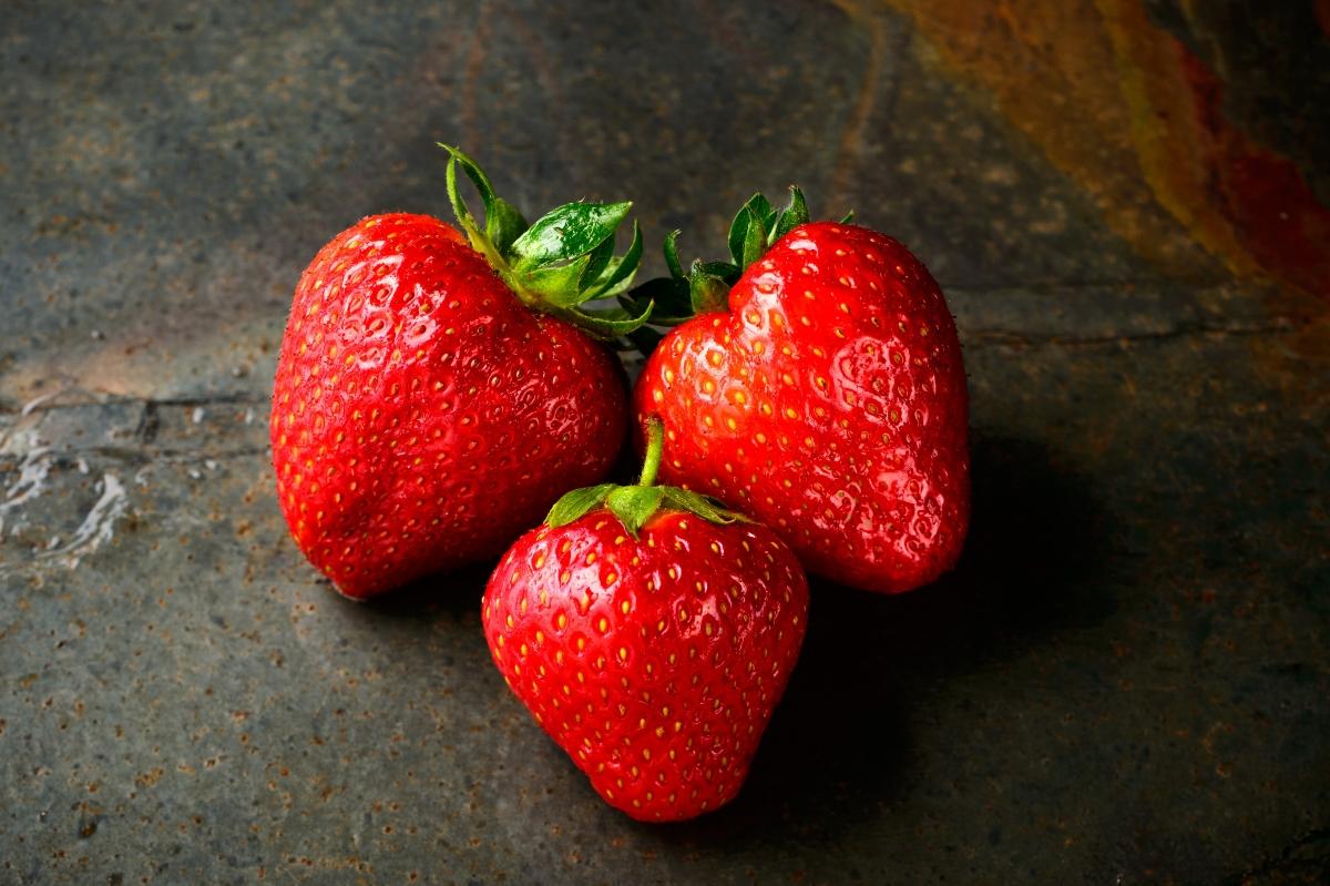 Kirkland Signature Organic Strawberries, 4 lbs
