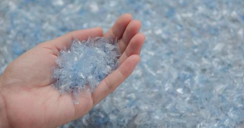 plastic-recycling-1586809808857.jpg