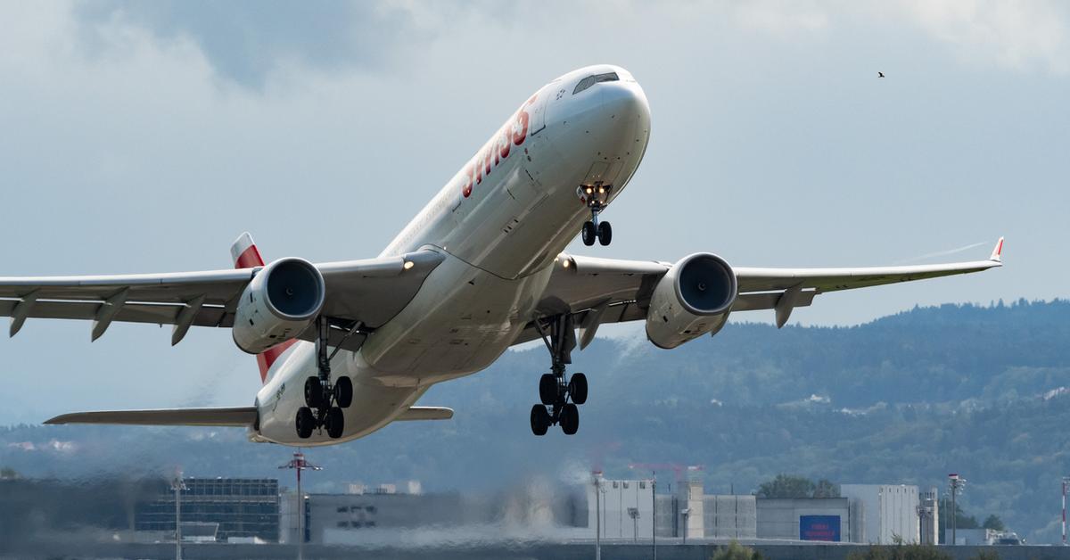 Why Is Turbulence Getting Worse? The Plane Experience is Getting Bumpy