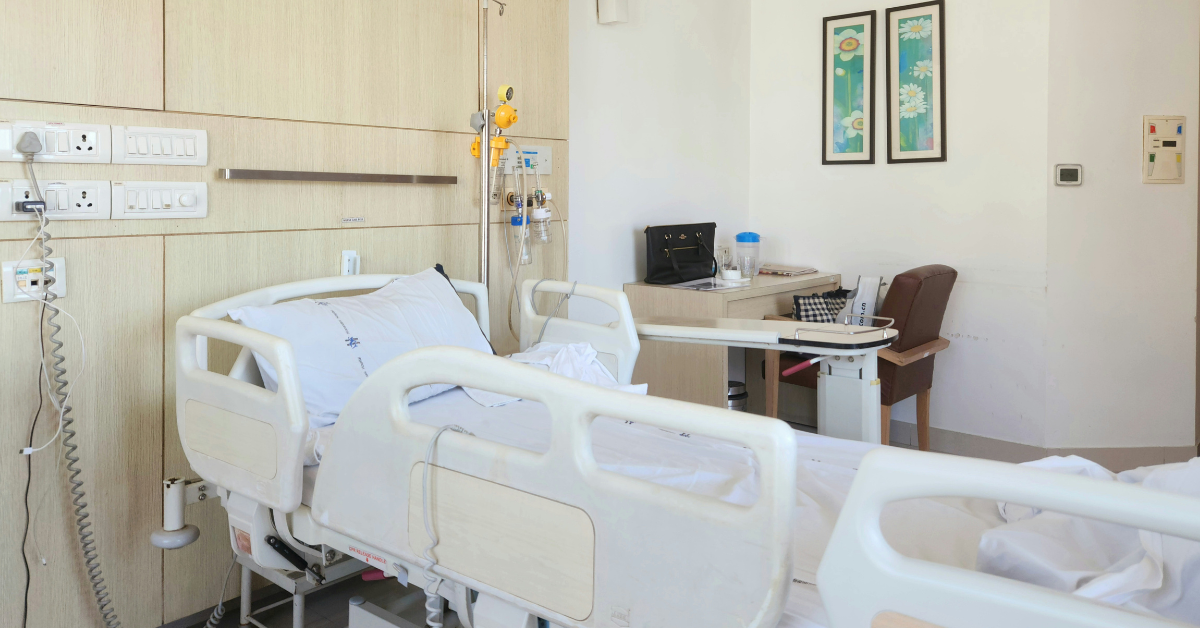 An empty hospital bed