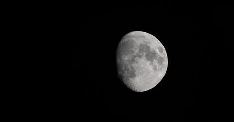Tonight’s Moon’s Spiritual Meaning: Looking at the 8 Lunar Phases
