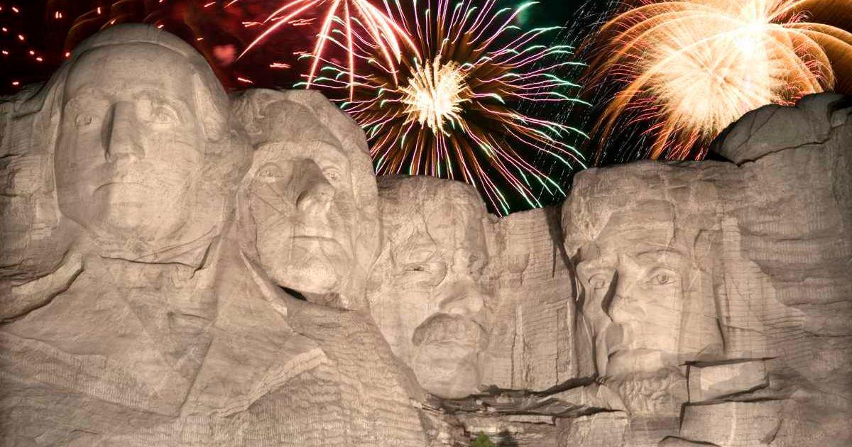 Fireworks behind Mount Rushmore (Cover Image Source: Getty Images | Thinkstock Images)