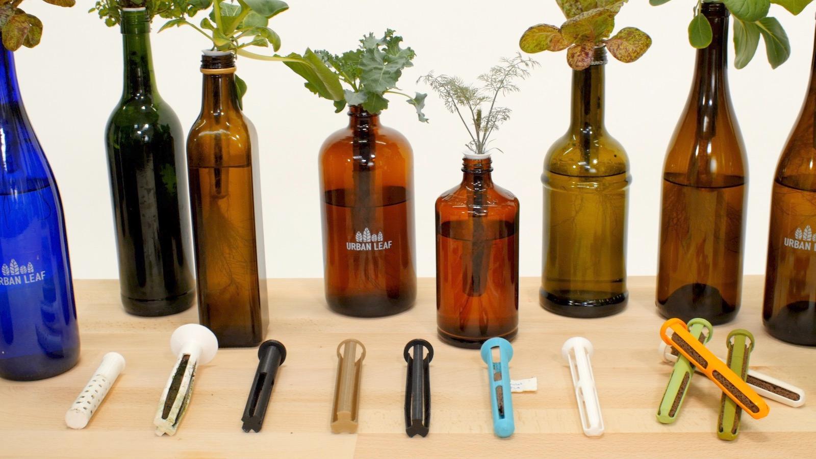 21 Vertical Garden Ideas for Those Short on Space - Bob Vila, image size:1600x900