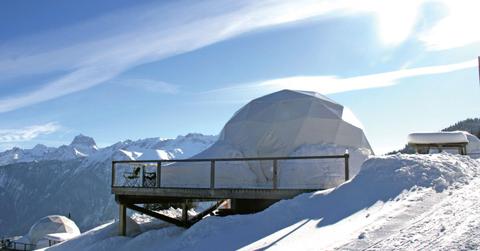 _slides__Whitepod_outside_igloo_mountainview x