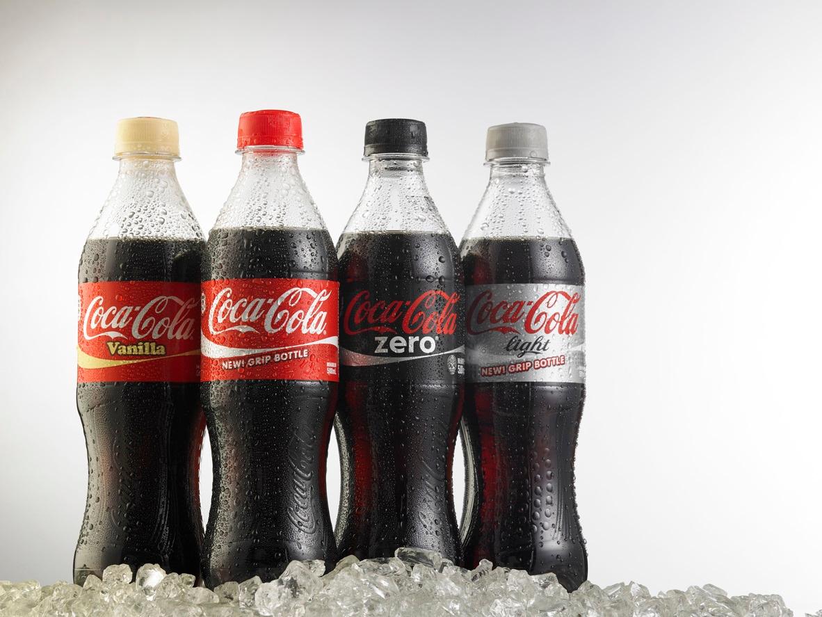 mini plastic coke bottles