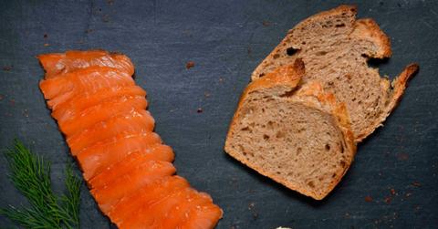 Salmon on a platter with bread