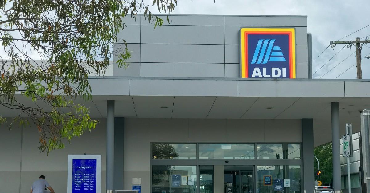 The exterior of an Aldi location