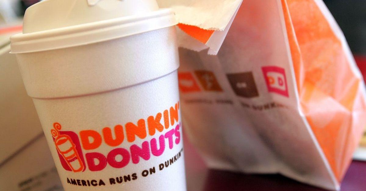 Dunkin' Donuts Says All of its Restaurants Have Transitioned from Foam to  Paper Cups - Environment+Energy Leader