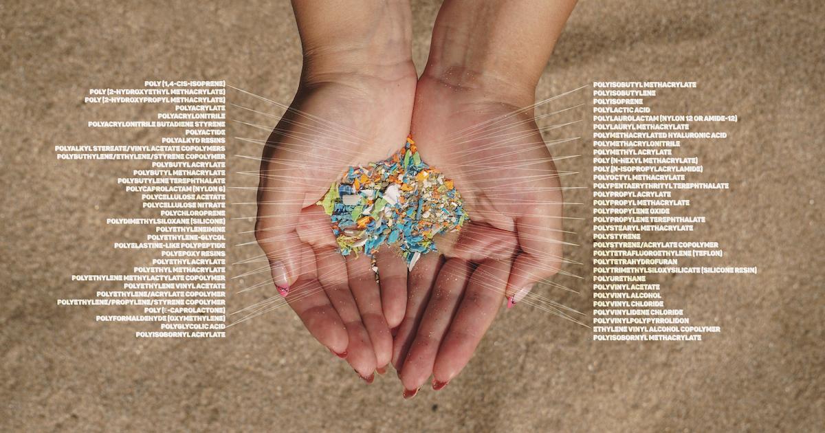 A pair of hands holds a pile of colorful microplastics above sand; two lists comprising several dozen names of plastic varieties are written along the sides of the image, with lines going toward the pile.