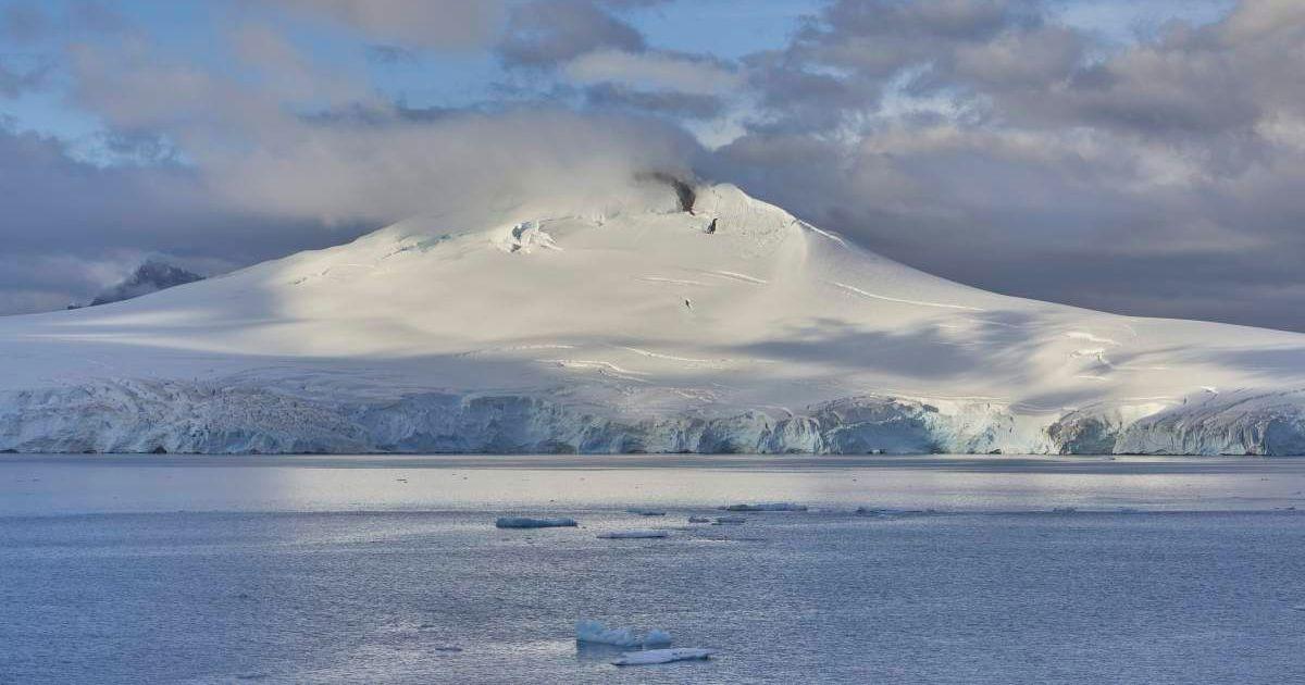 Antarctica Peninsula in the great Southern Ocean (Representative Cover Image Source: Getty Images | Bkamprath)