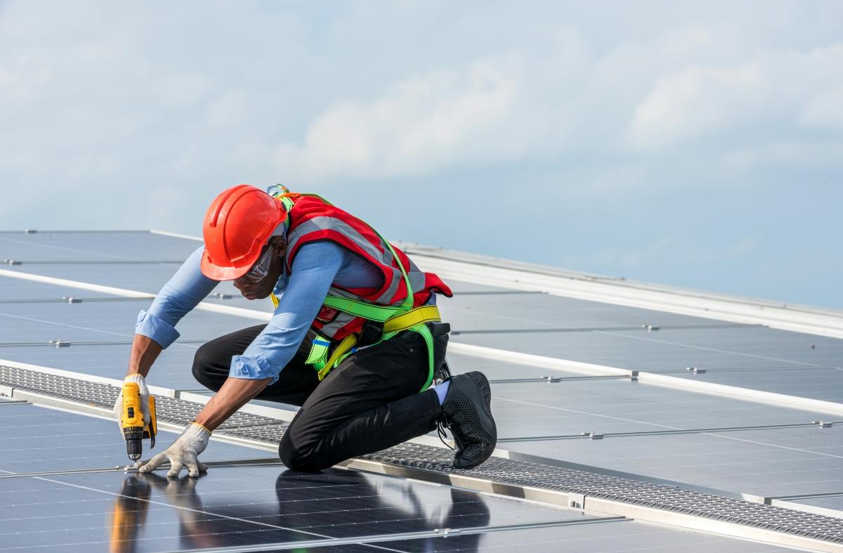 7 Disadvantages of Solar Energy to Consider Before You Install