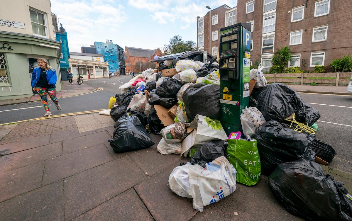 How Much Garbage Does The Average Person Produce In A Month how-much-waste-does-the-u-s-produce-dumpsters