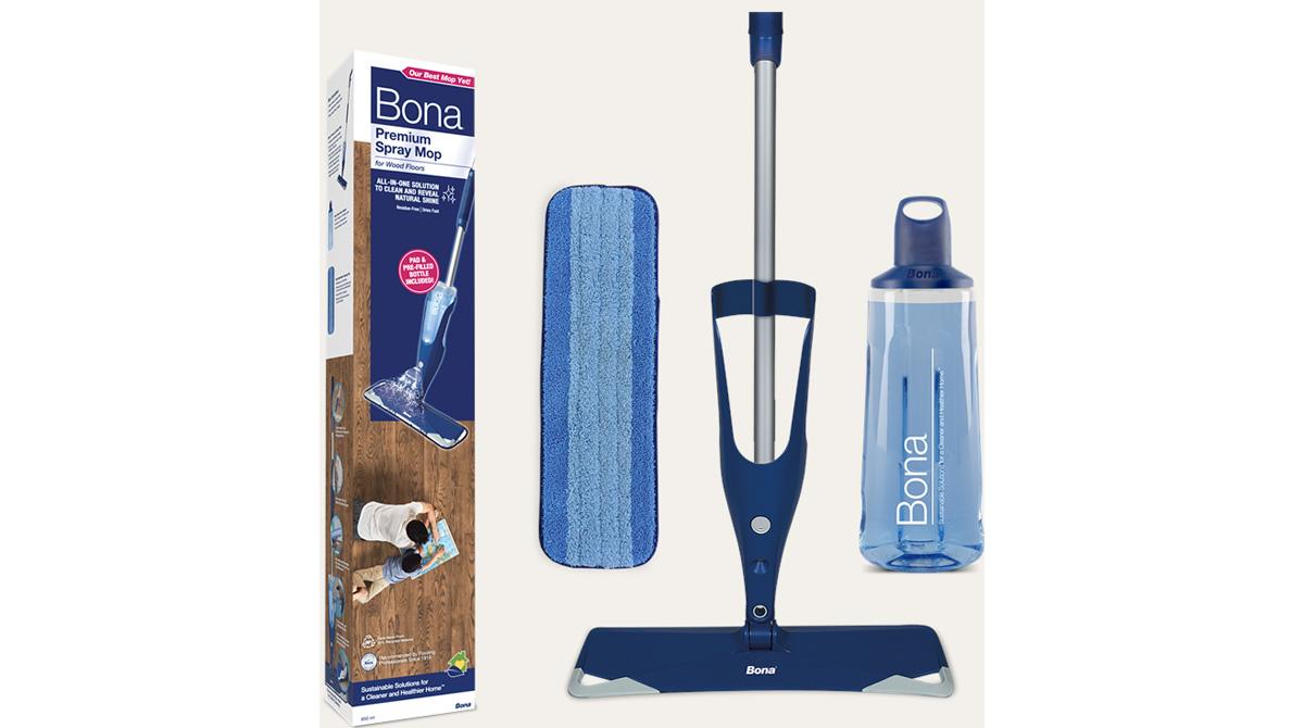 spray mop with solution cartridge and mop pad and packaging