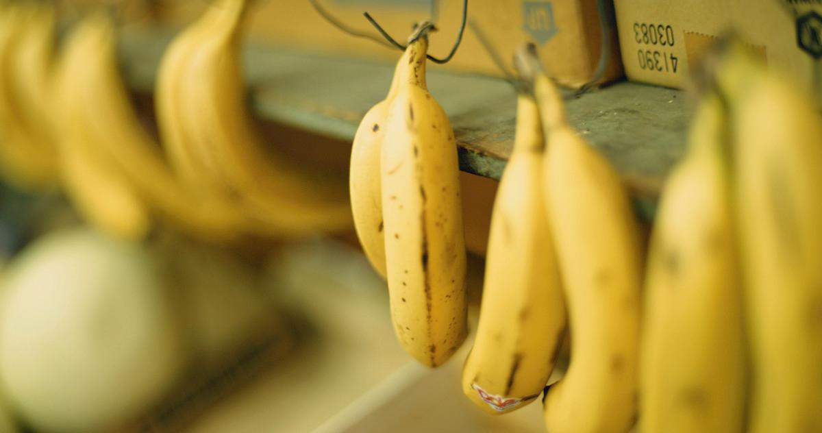 Is It OK to Eat a Banana Every Day?