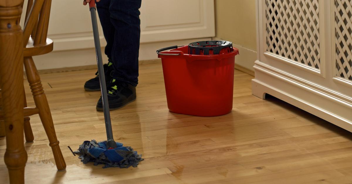 DIY Hardwood Floor Cleaners to Leave Your Surfaces Gleaming