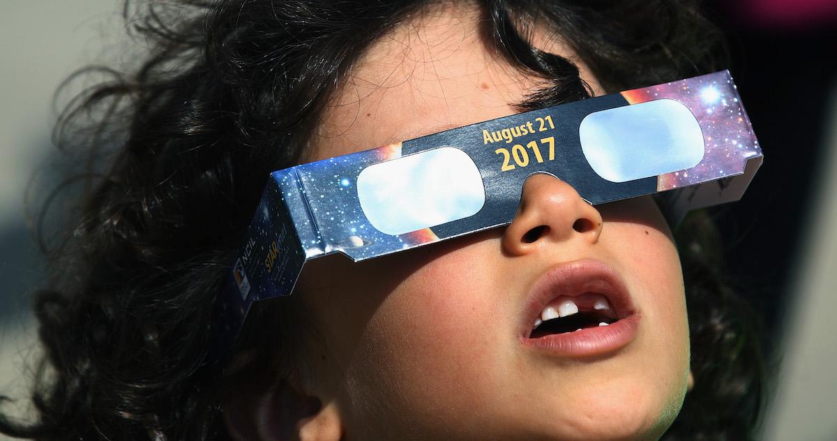 total solar eclipse glasses