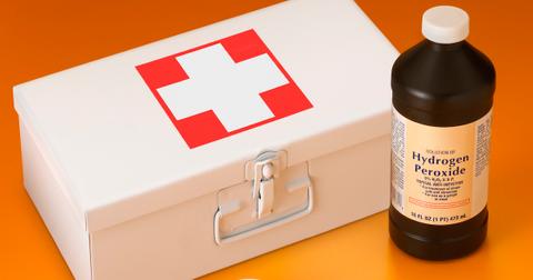 how to get oil stains out naturally