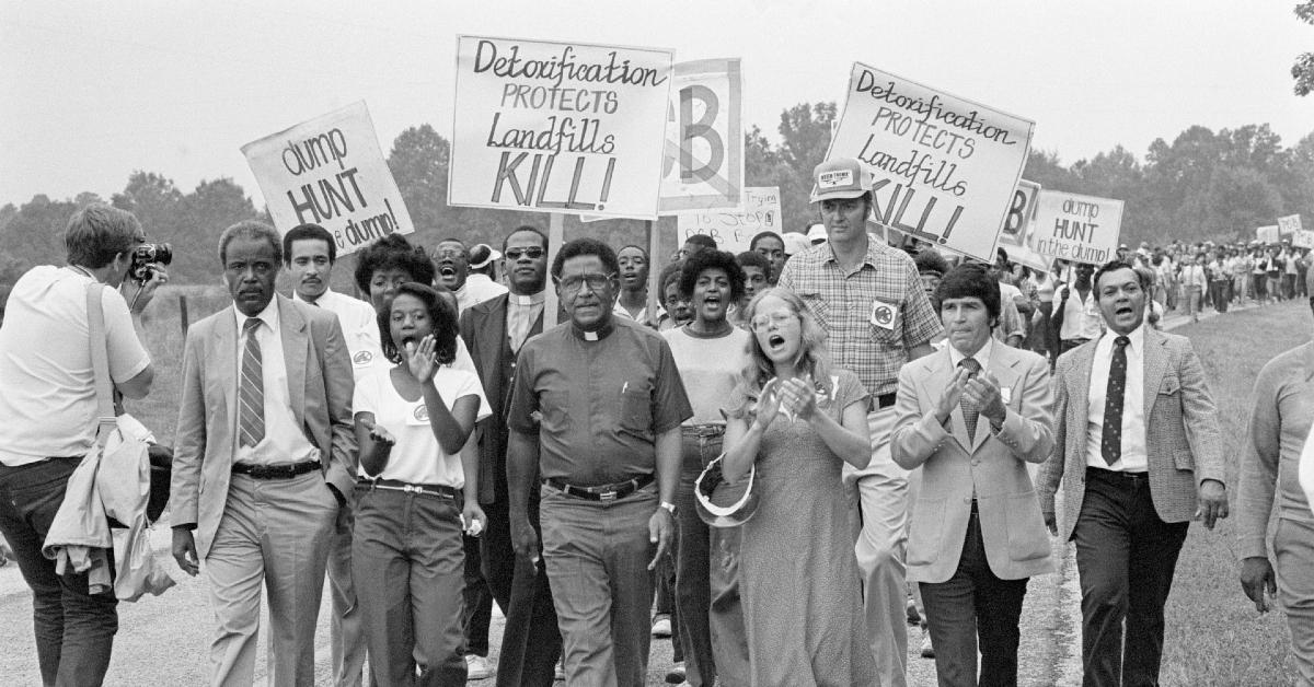 Photo of Warren County Protesters disputing PCB landfill in 1982