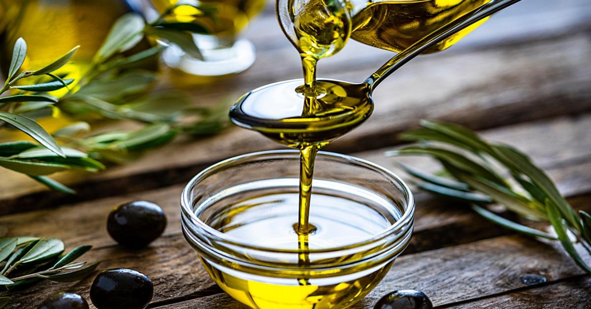 does olive oil expire how long does olive oil last