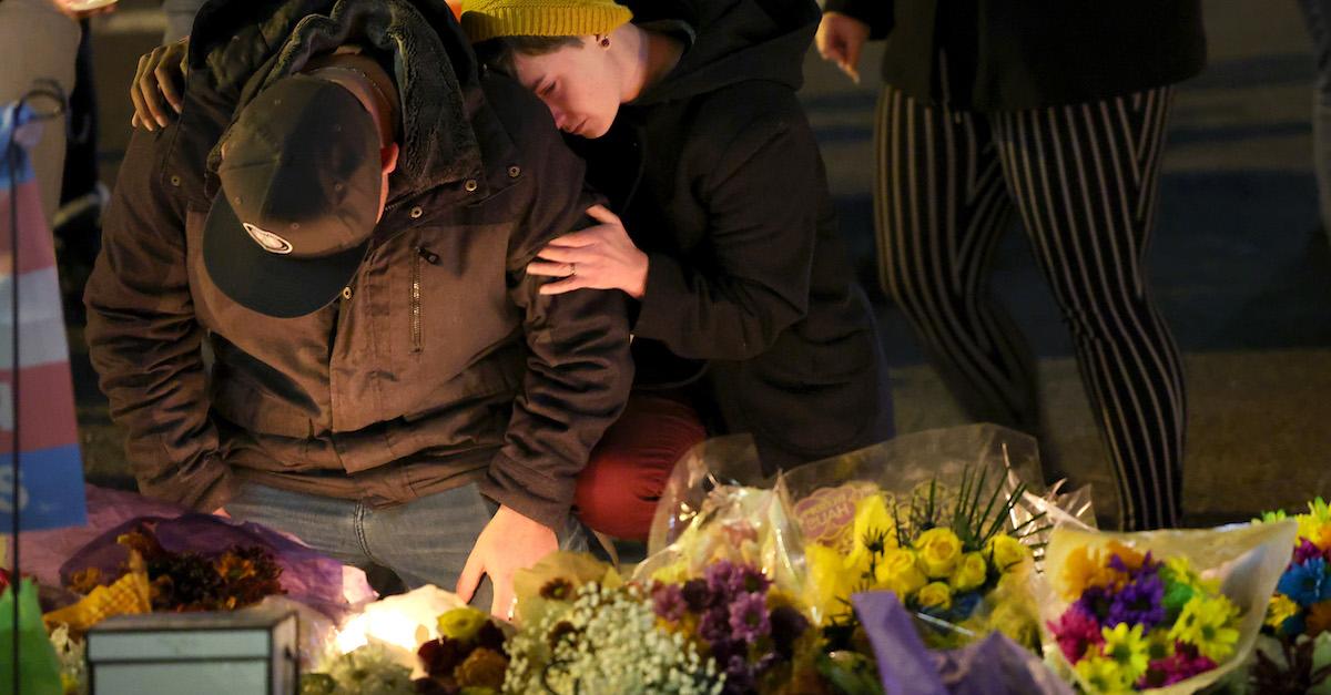 How Can I Help the Colorado Springs Shooting Victims? Donations and More