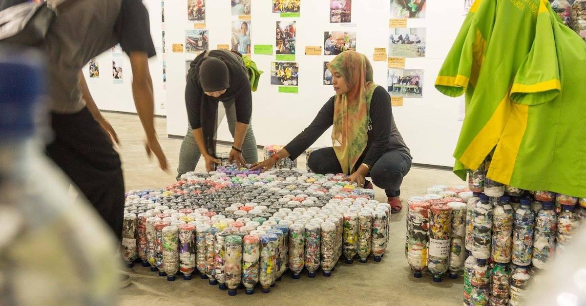 How to “Bottle Brick” and Create Affordable, ZeroWaste Homes