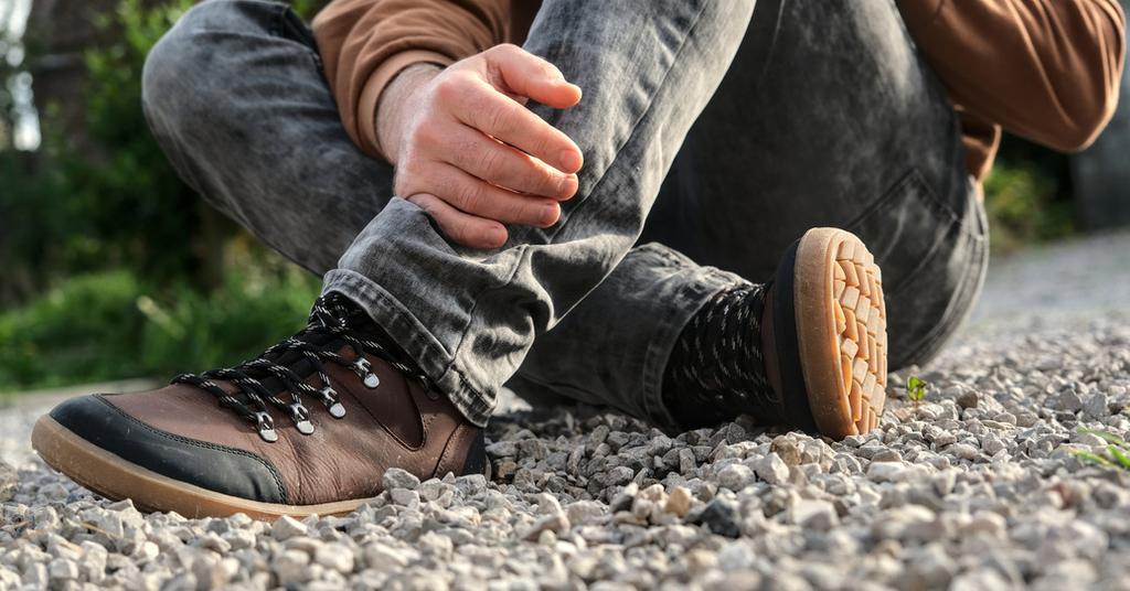 Are Barefoot Shoes Good For You? The Risks and Benefits