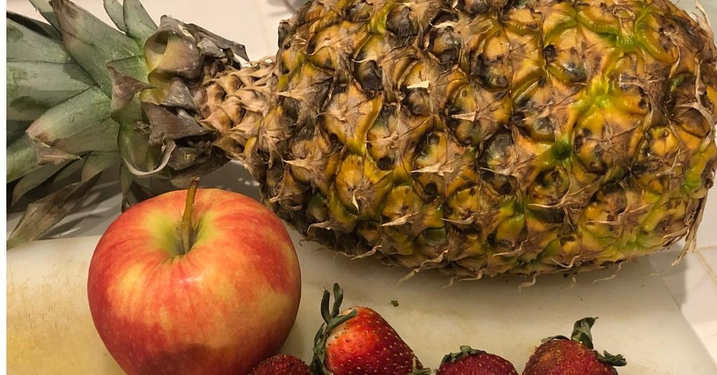 Is Rotten Pineapple Poisonous?