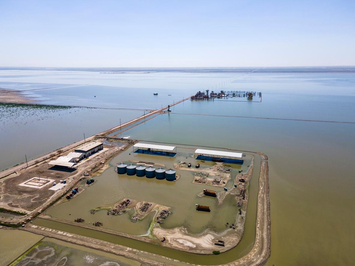 Tulare Lake appears flooding the San Joaquin Valley in California in the summer of 2023.