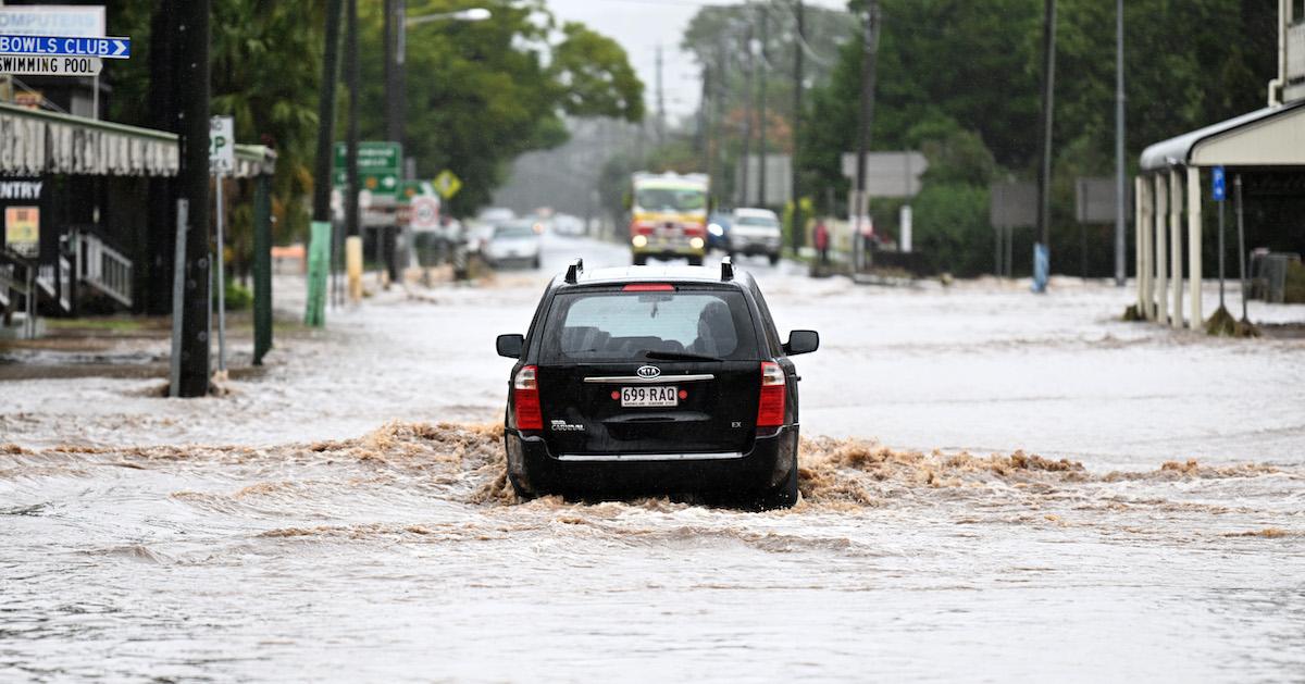 The Queensland Floods - Brisbane's Waters Recede - the tinberry