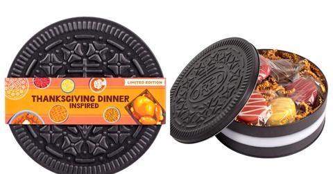 The new Thanksgiving Dinner Inspired cookie tin from OREO.