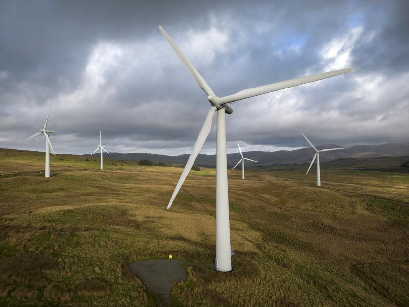 Windmills vs. Wind Turbines: What's the Difference?