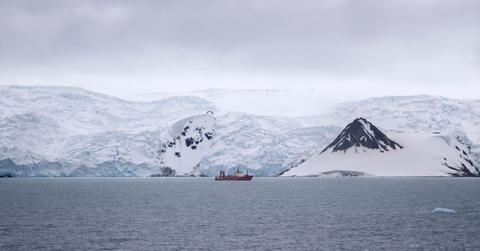 A representative image of Admiralty Bay, King George Island, Antarctica. (Cover Image Source: Getty Images | Photo By Dani3315)