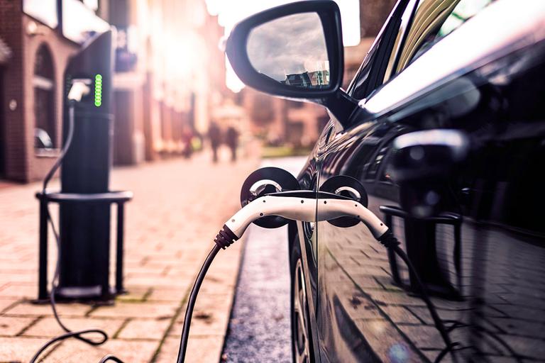 A Complete Guide to the Electric Vehicle Tax Credit
