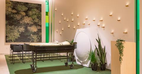 Recompose human composting