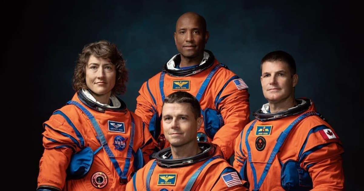 pn/da ab  acb eeabcdfc