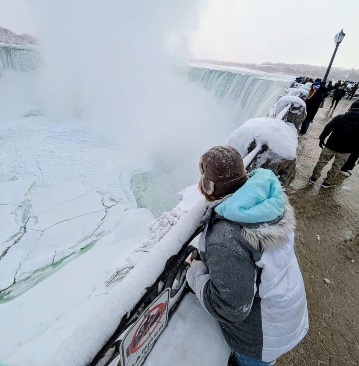 pn/cabd eff eca  eddccb