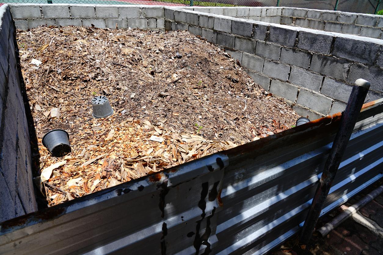 compost not breaking down dry