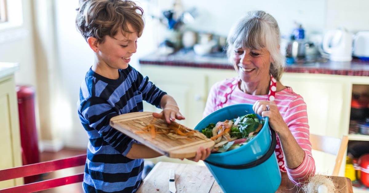 Does Indoor Compost Smell?