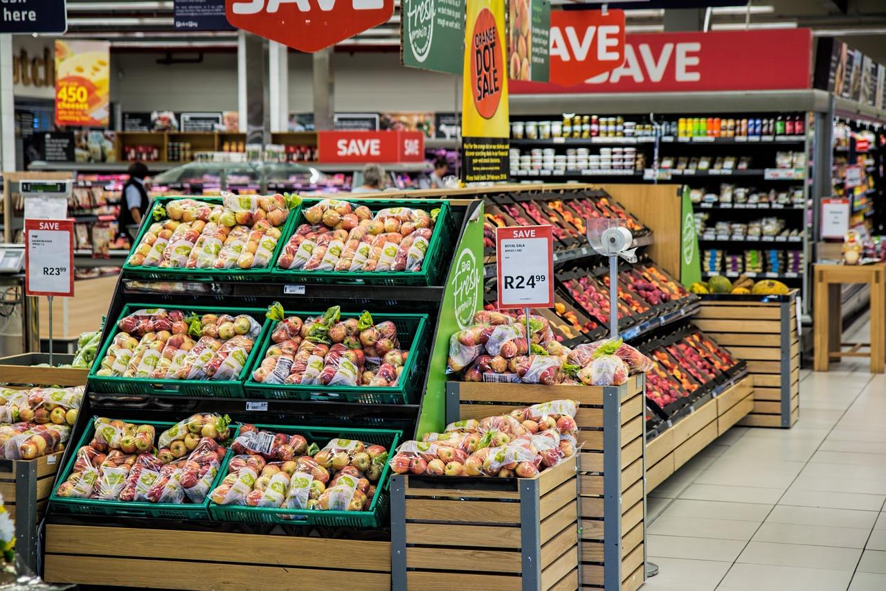 French supermarkets and grocery stores