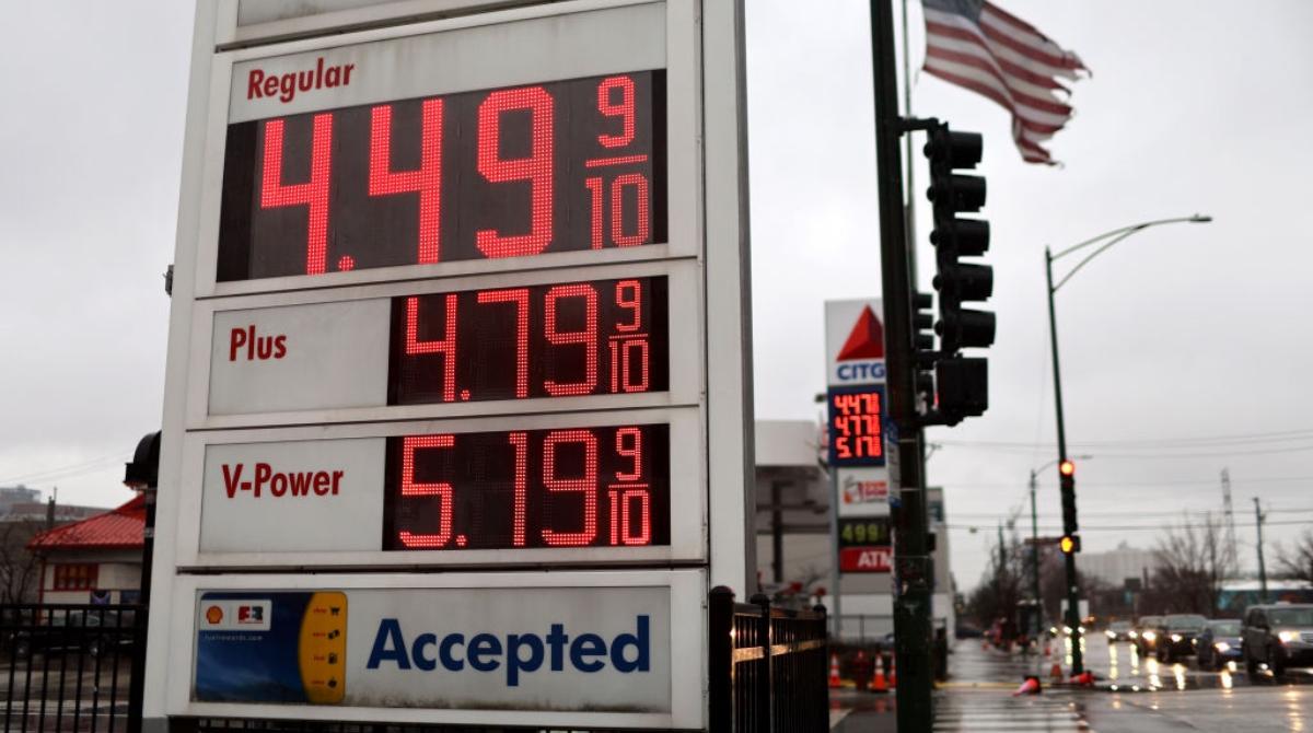 Why Is Gas So Expensive in Phoenix?